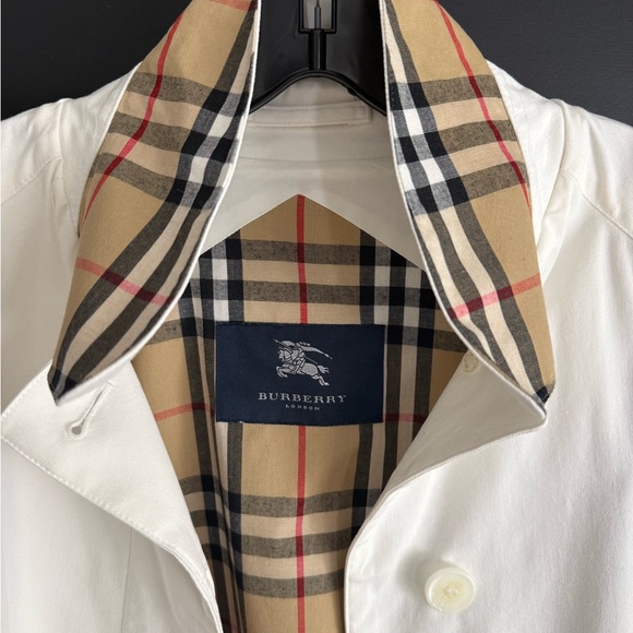 Burberry Cream Single Breasted Trench Coat - Picture 5 of 16